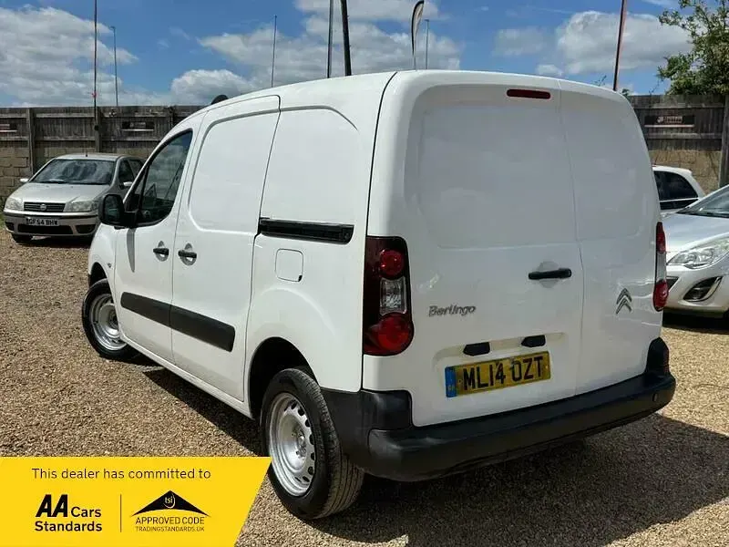 Used Citroën Berlingo 2014 White MPV