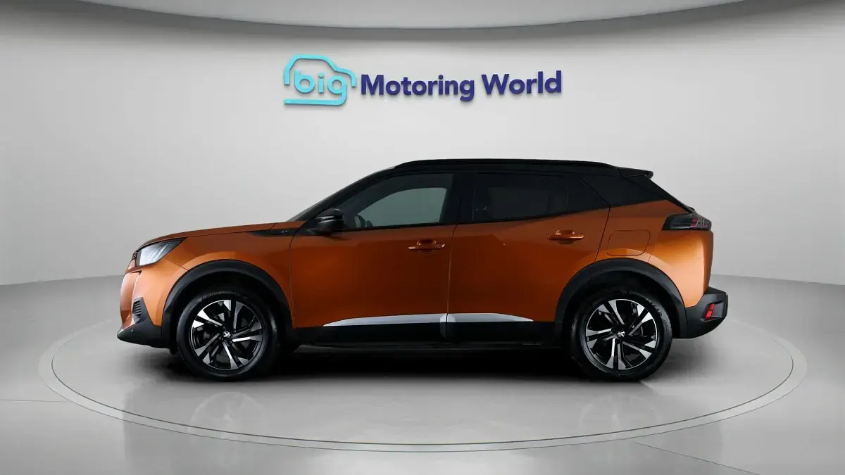 Usado Peugeot e-2008 GT 98 kW (134 CV) 2023 SUV