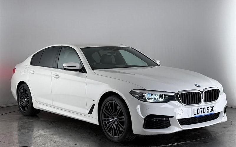 White Used 2020 BMW 530e M Sport Sedan | £19,050 (Fair price) - Image 1/3