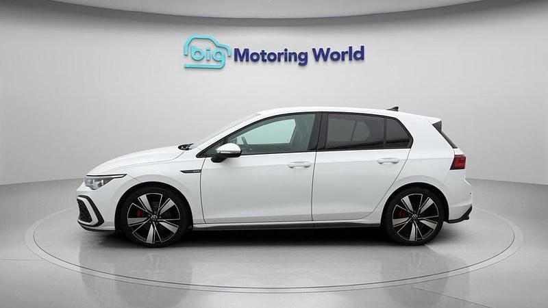 Second-hand VW Golf VIII GTD 200 CP (147 kW) 2023 Alb Hatchback