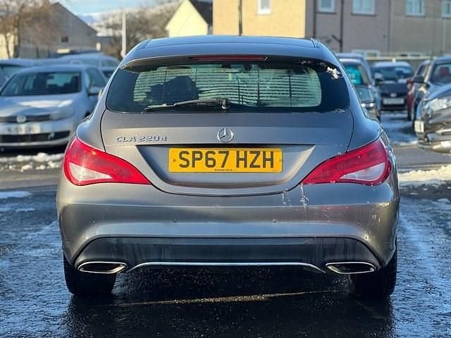 Used Mercedes CLA220 Shooting Brake 177 HP (130 kW) 2017 Grey Estate