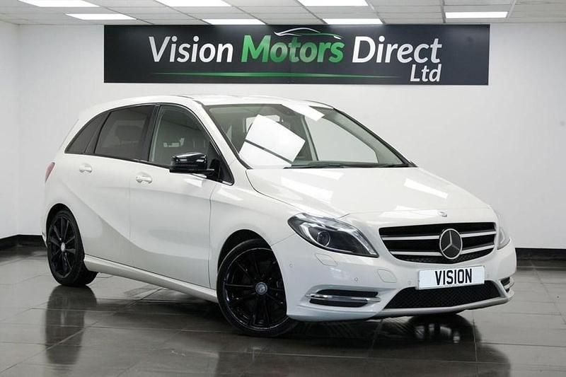 White Used 2014 Mercedes B180 MPV | £4,740 (Good price) - Image 1/1