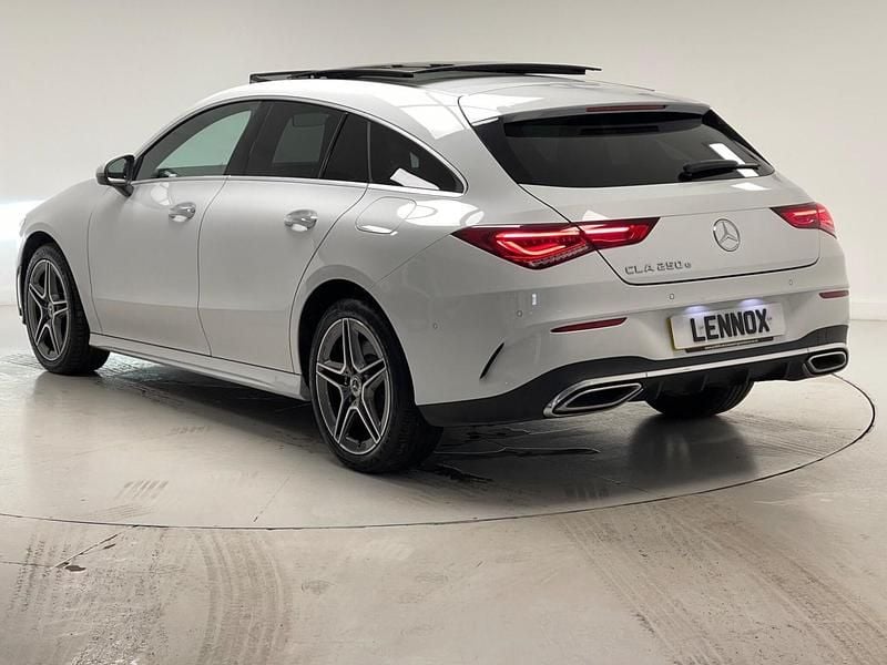 Used Mercedes CLA250e Shooting Brake AMG line 218 HP (160 kW) 2021 White Estate