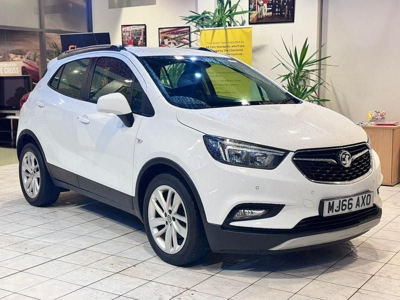 Used Vauxhall Mokka X Active 115 HP (84 kW) 2016 White SUV