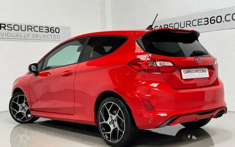 Used Ford Fiesta ST 200 HP (147 kW) 2019 Red Hatchback