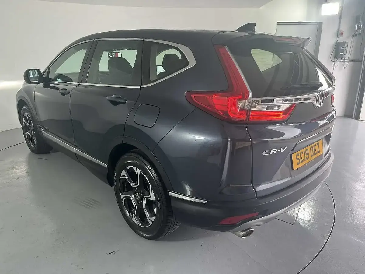 Used Honda CR-V SE 173 HP (127 kW) 2019 Blue SUV