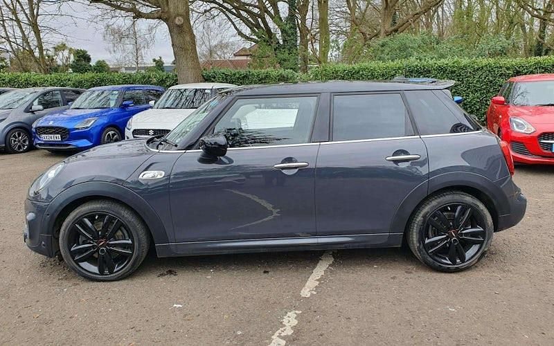 Used Mini Cooper S Hatch 192 HP (141 kW) 2020 Hatchback