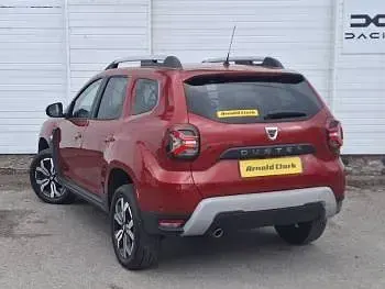 Used Dacia Duster Prestige 90 HP (66 kW) 2022 Red SUV