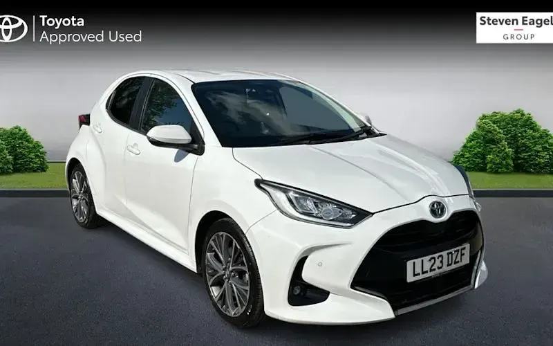 Second-hand Toyota Yaris Hybrid 116 CP (85 kW) 2025 Hatchback