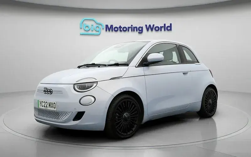 Gebraucht Fiat 500e La Prima 86 kW (118 PS) 2025 Kleinwagen
