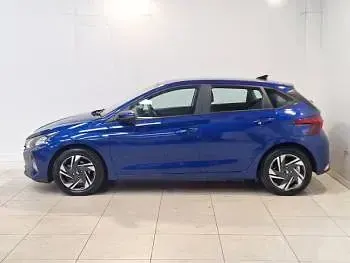 Used Hyundai i20 SE 100 HP (73 kW) 2022 Blue Hatchback