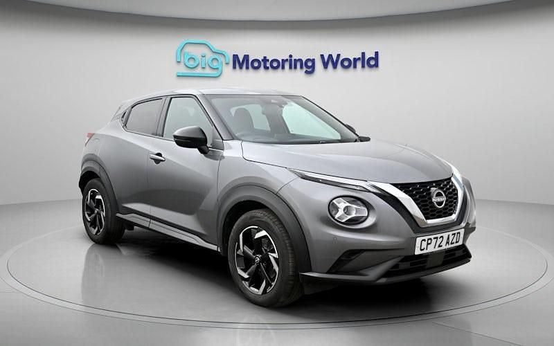 Used Nissan Juke N-Connecta 114 HP (83 kW) 2023 Grey SUV