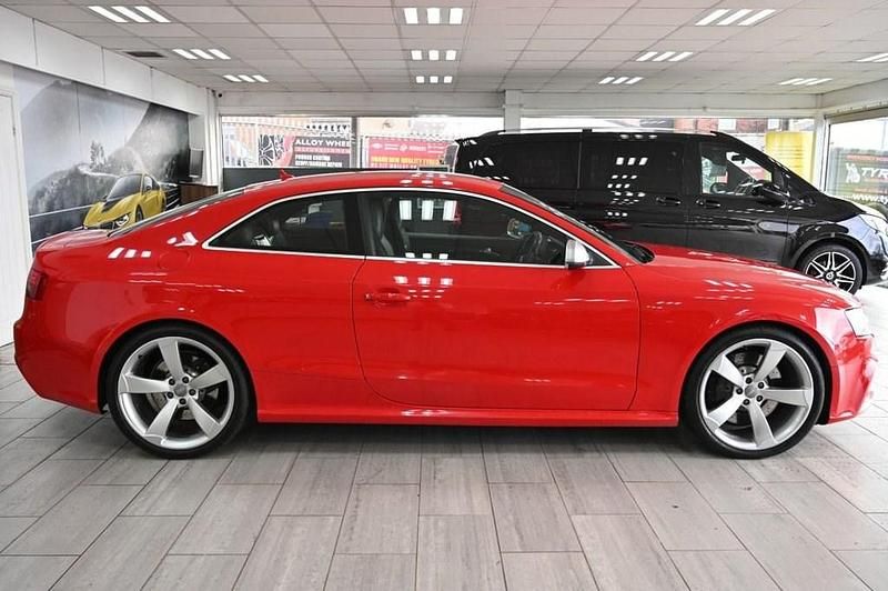 Used Audi RS5 Advanced 450 HP (330 kW) 2012 Red Coupe