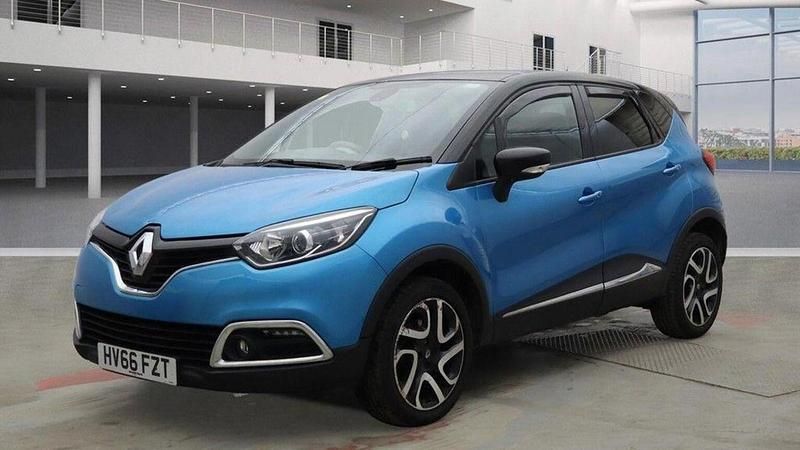 Second-hand Renault Captur Dynamique 90 CP (66 kW) 2016 Albastru SUV