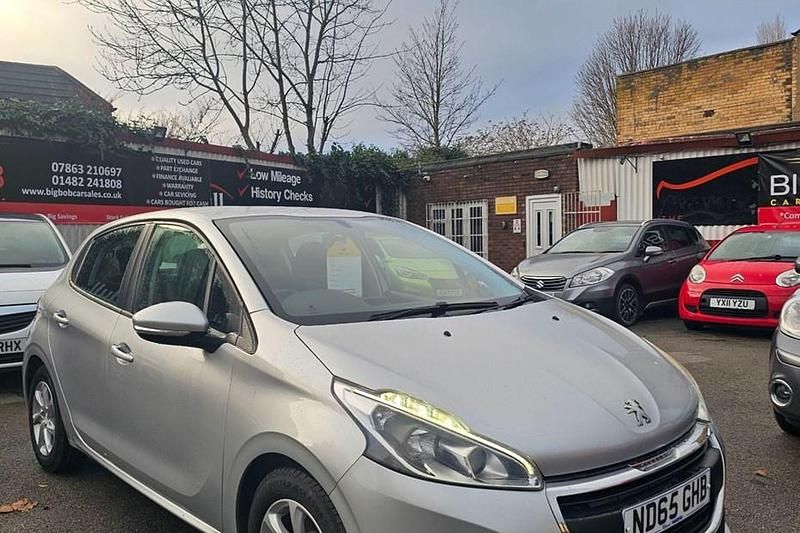 Silver Used 2016 Peugeot 208 Active Hatchback | £3,499 (Fair price) - Image 1/1