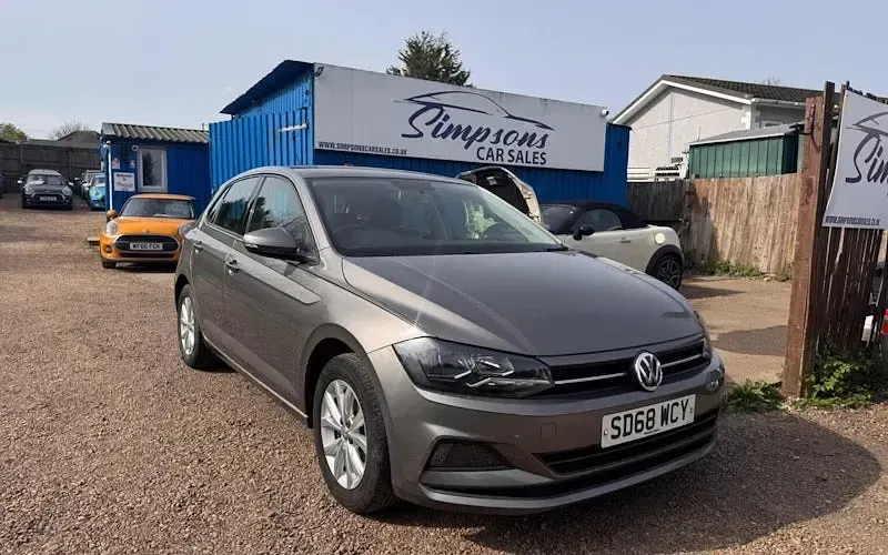 Used VW Polo SE 95 HP (69 kW) 2018 Hatchback
