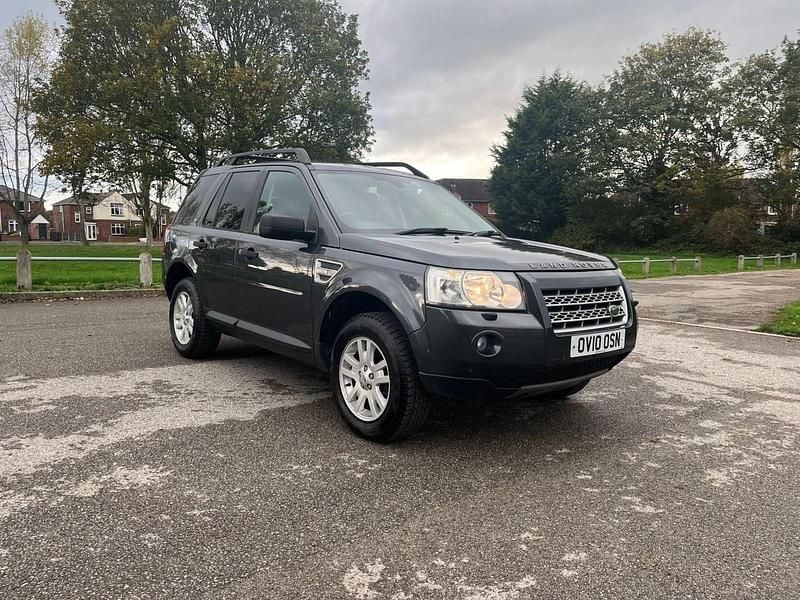 Grey Used 2010 Land Rover Freelander 2 SUV | £4,495 (Good price) - Image 1/4