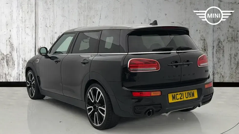 Used Mini Cooper Clubman 134 HP (98 kW) 2021 Black Estate