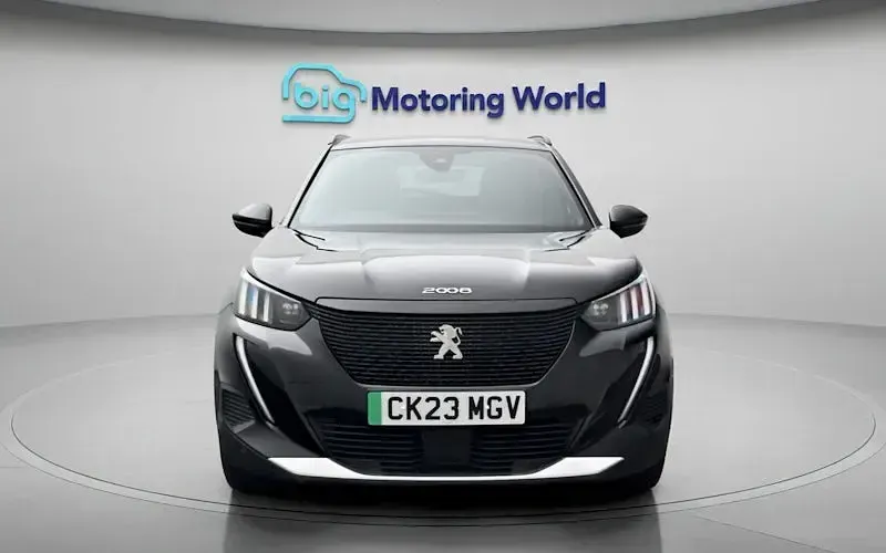 Used Peugeot e-2008 GTi 100 kW (136 HP) 2023 SUV