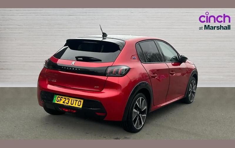 Used Peugeot e-208 Premium 100 kW (136 HP) 2023 Red Hatchback