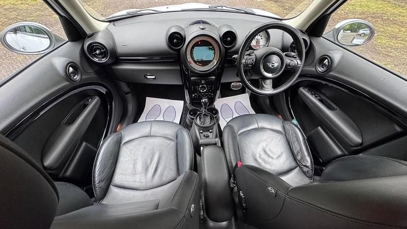 Used Mini Cooper SD 2013 White Hatchback