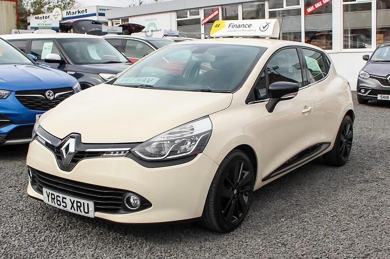 Gebraucht Renault Clio IV Dynamique 90 PS (66 kW) 2015 Beige Kleinwagen