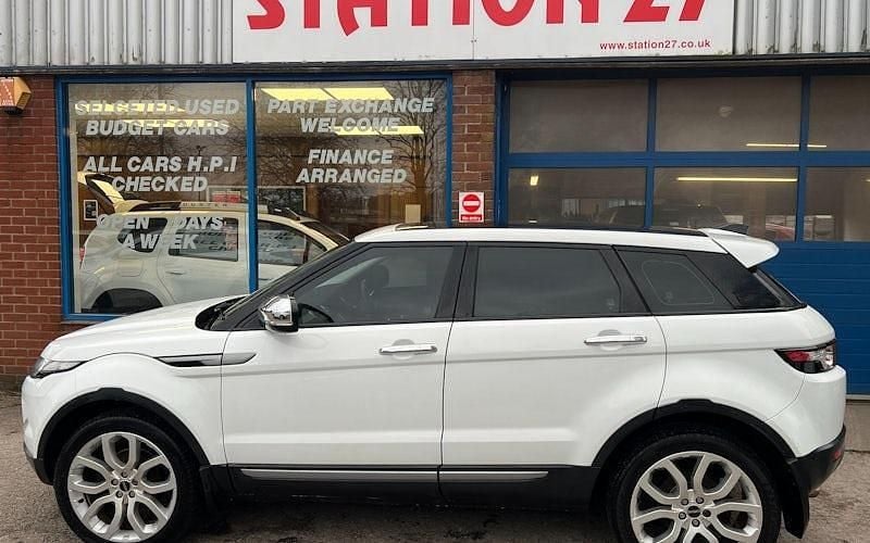 Used Land Rover Range Rover evoque Pure 190 HP (139 kW) 2015 Hatchback