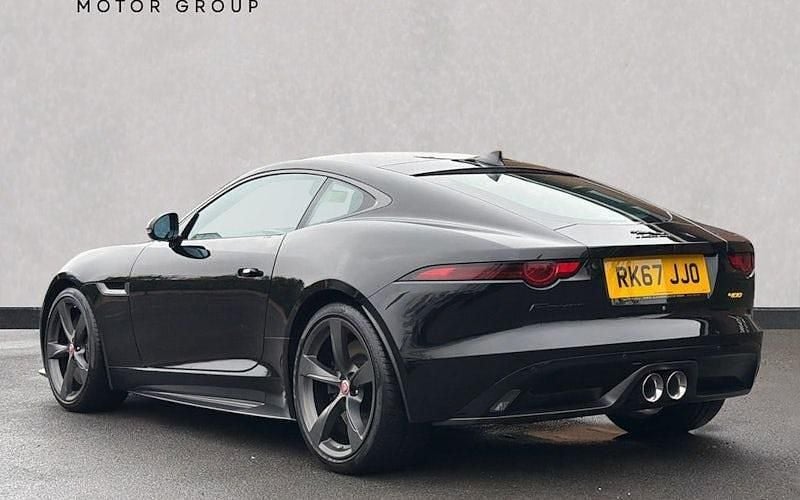 Used Jaguar F-Type Supercharged 400 HP (294 kW) 2017 Coupe
