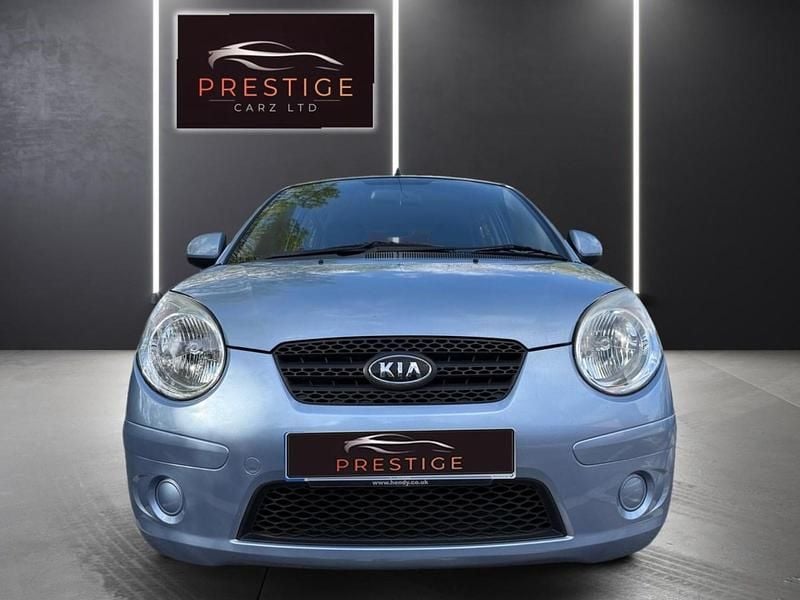 Second-hand Kia Picanto 64 CP (47 kW) 2009 Albastru Hatchback