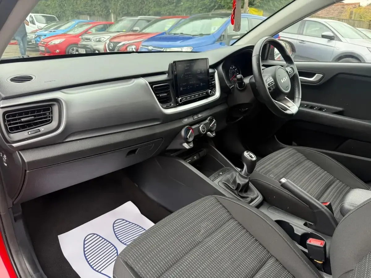 Used Kia Stonic 2022 Red SUV