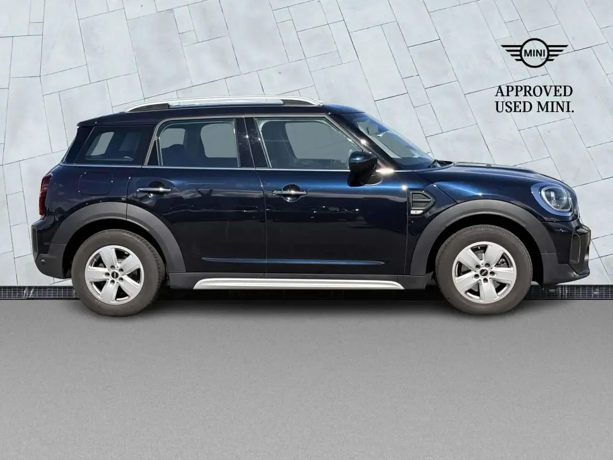 Used Mini Cooper Classic 2022 Blue/black Hatchback