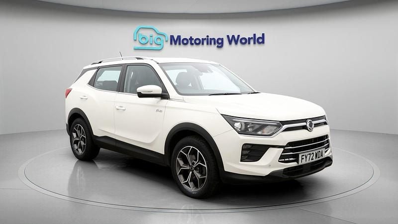 Used Ssangyong (KGM) Korando 163 HP (119 kW) 2022 White Estate