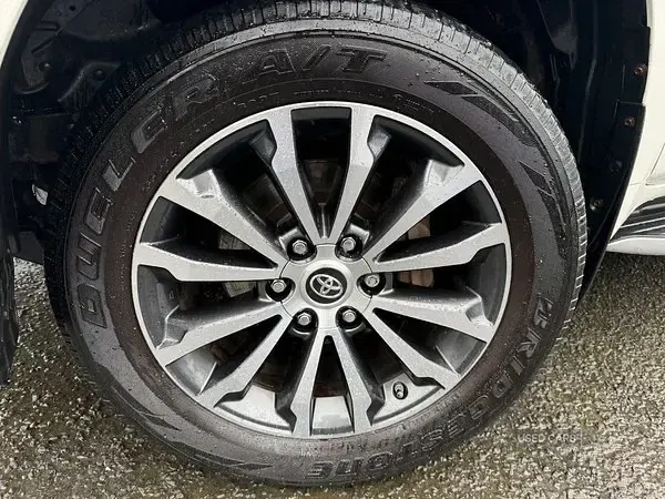 Usado Toyota Land Cruiser 2019 Branco Carrinha