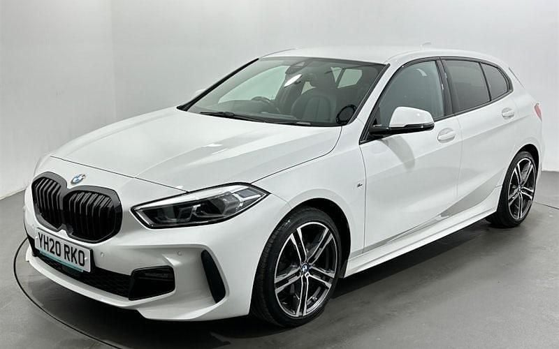 Used BMW 118 M Sport 150 HP (110 kW) 2020 White Hatchback