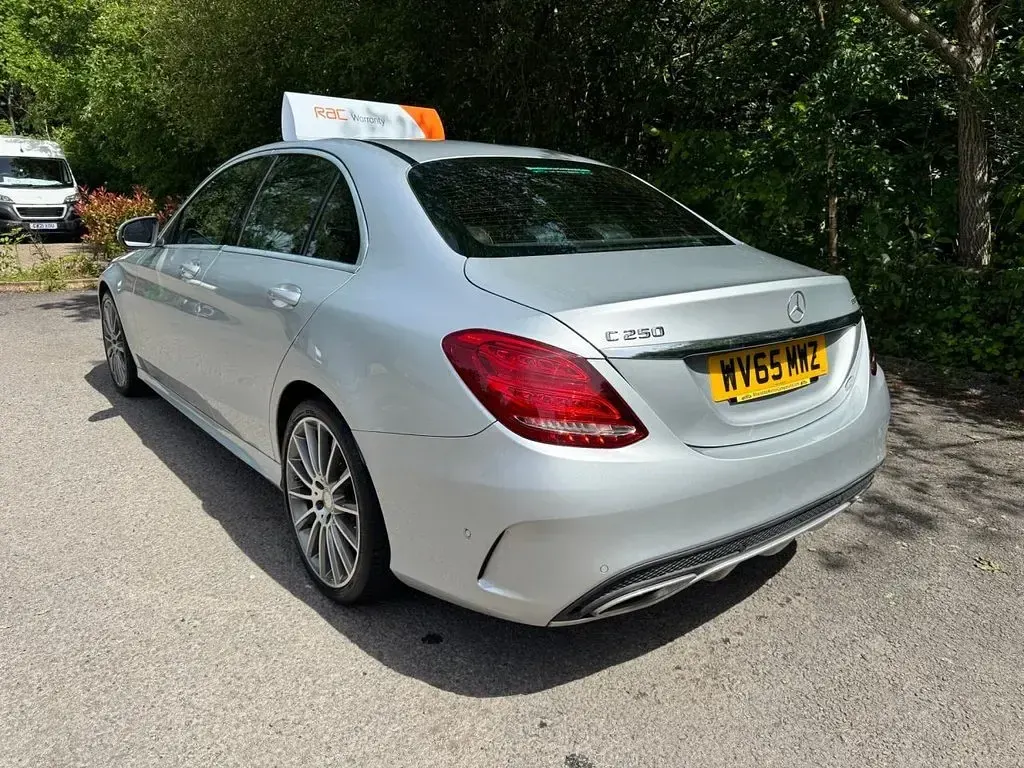 Begagnad Mercedes C250 AMG line 204 HK (150 kW) 2015 Silver Sedan