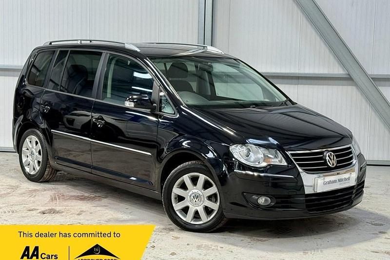 Black Used 2009 VW Touran Sportline MPV | £3,995 (Fair price) - Image 1/1