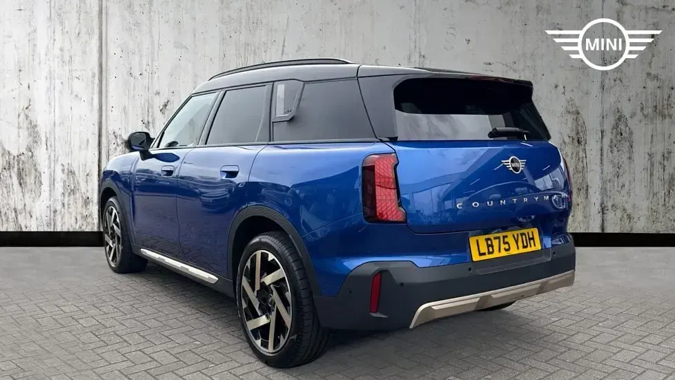 Used Mini Countryman 215 HP (158 kW) 2025 Blue SUV