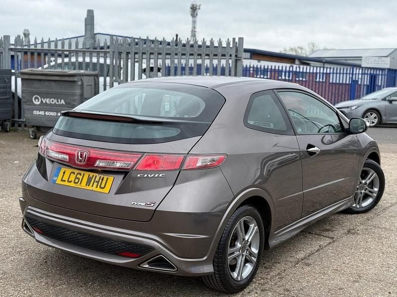 Used Honda Civic Type S 100 HP (73 kW) 2011 Brown Hatchback