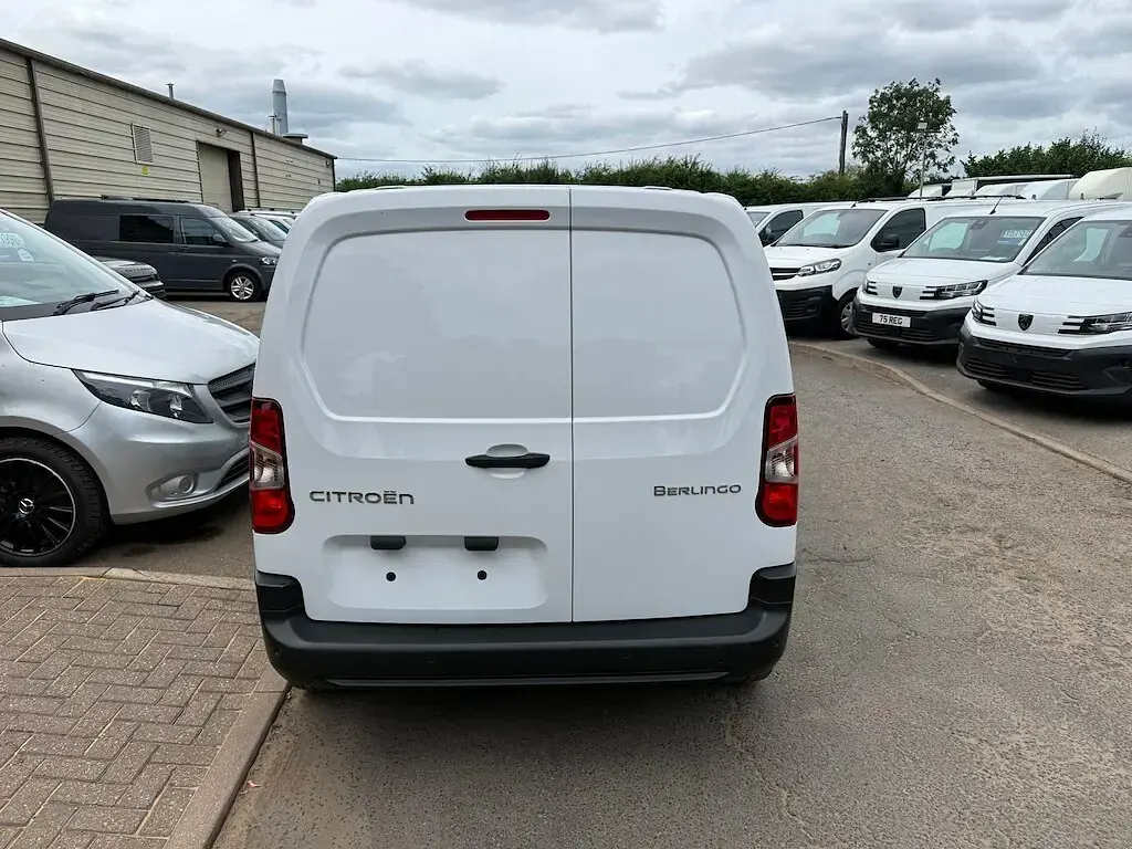 New Citroën Berlingo 2026 White MPV