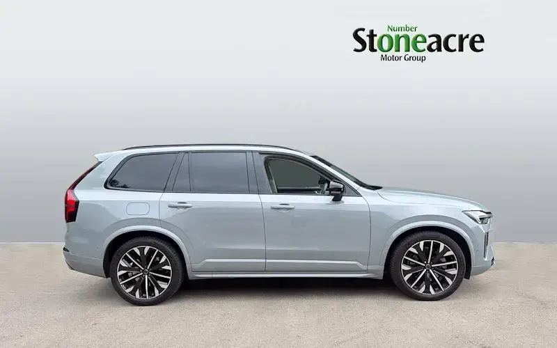 Used Volvo XC90 Ultra 250 HP (183 kW) 2025 Grey SUV