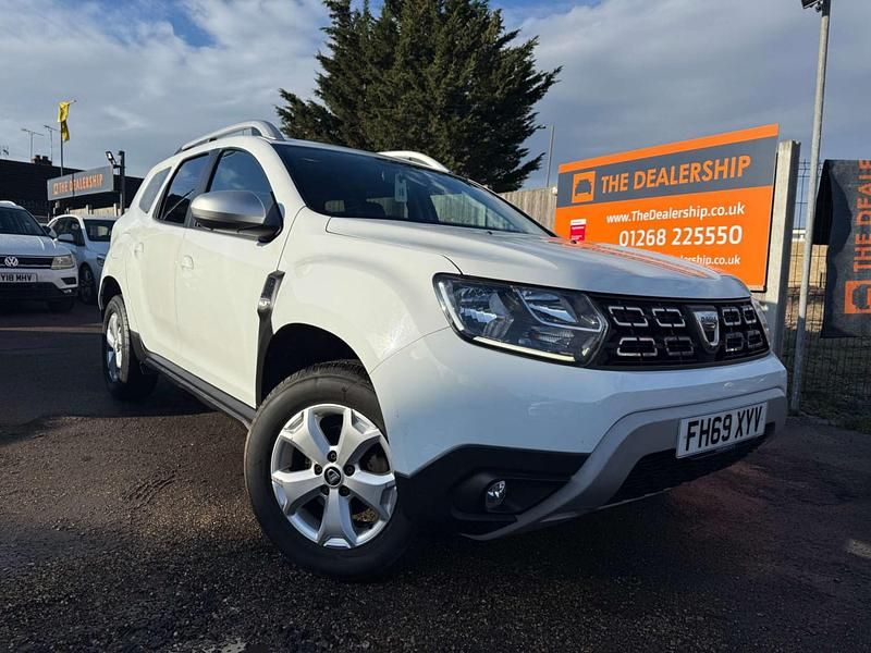 White Used 2020 Dacia Duster Comfort Hatchback | £8,690 (Fair price) - Image 1/4