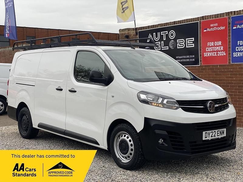 White Used 2022 Vauxhall Vivaro Van | £9,990 (Good price) - Image 1/3