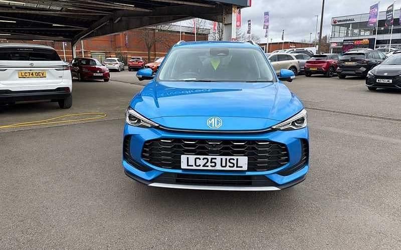 Used MG ZS Trophy 196 HP (144 kW) 2025 SUV