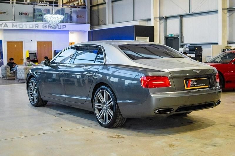 Used Bentley Flying Spur Mulliner 625 HP (459 kW) 2017 Grey Sedan