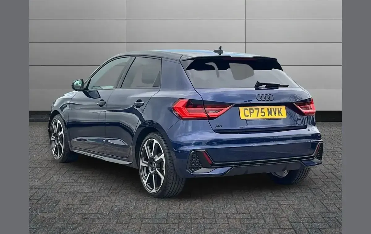 Used Audi A1 Black Edition 113 HP (83 kW) 2025 Blue SUV