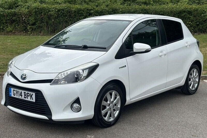 Used 2014 Toyota Yaris Hybrid | £8,600 (Fair price) - Image 1/1