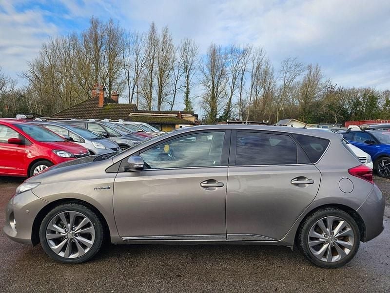Used Toyota Auris Hybrid 2015 Bronze Hatchback