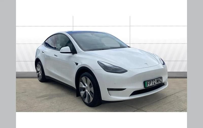 Used Tesla Model Y Long Range AWD 378 kW (514 HP) 2022 White SUV