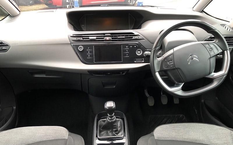 Used Citroën C4 SpaceTourer PureTech 131 HP (96 kW) 2020 Red MPV