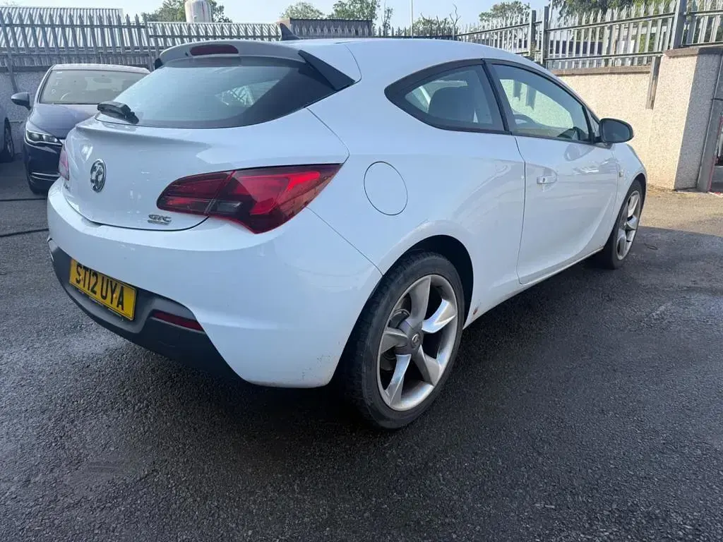 Used Vauxhall Astra GTC Sport 2012 White Coupe